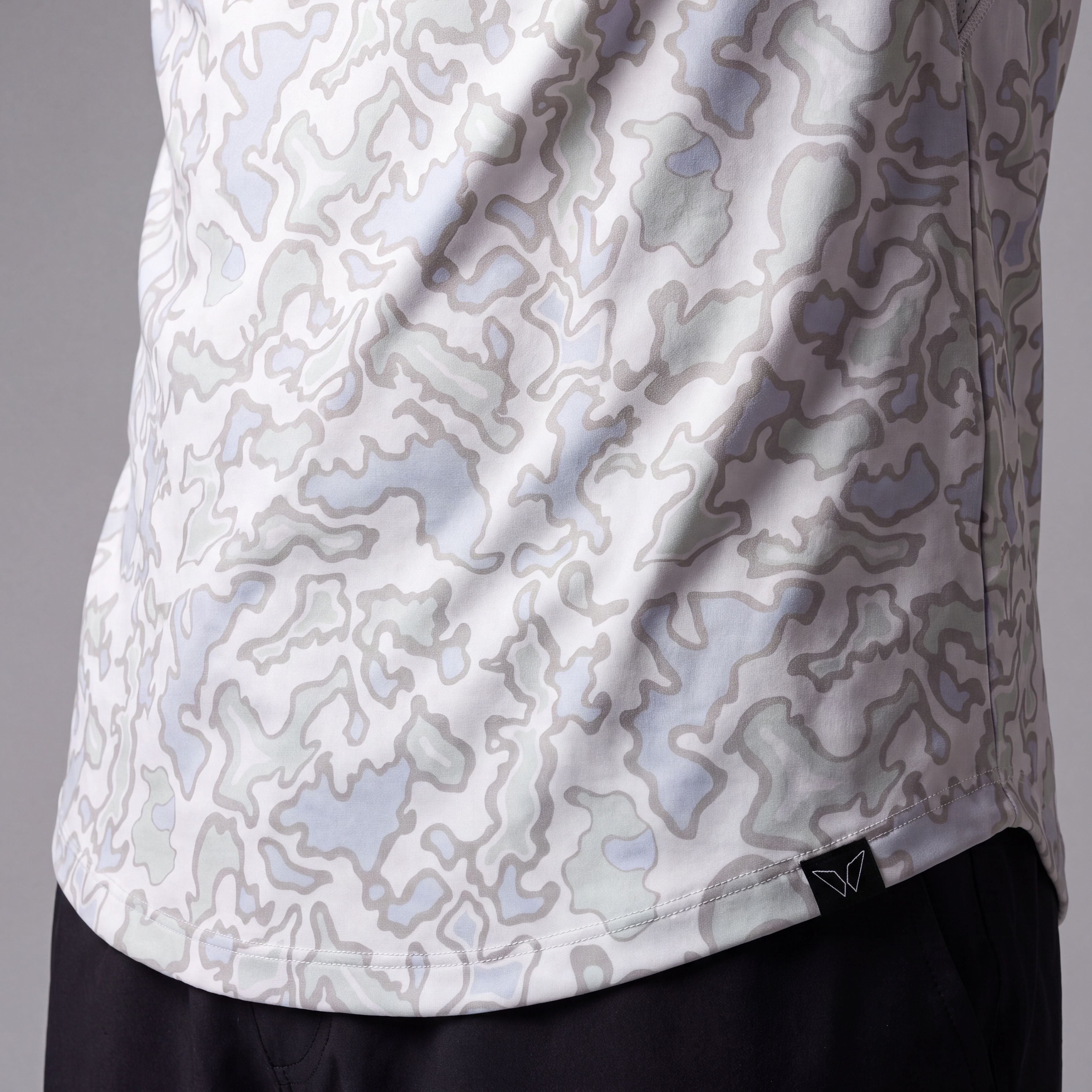 Solvanta™ Hooded Sunshirt